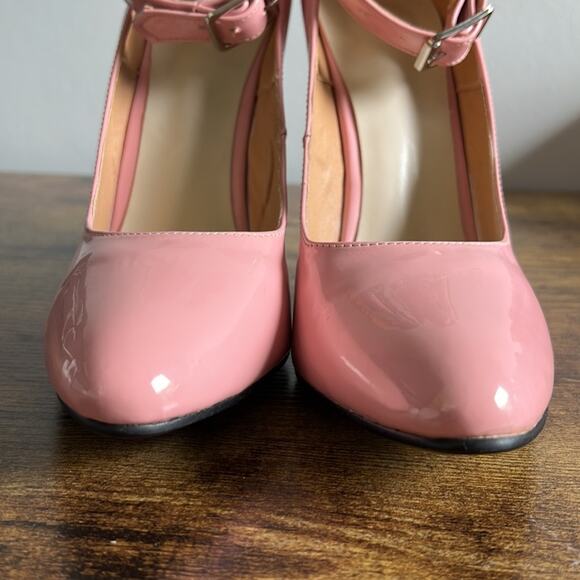 BFDC Pink Patent Rounded Toe Strap 5” High Heels - Picture 5 of 13